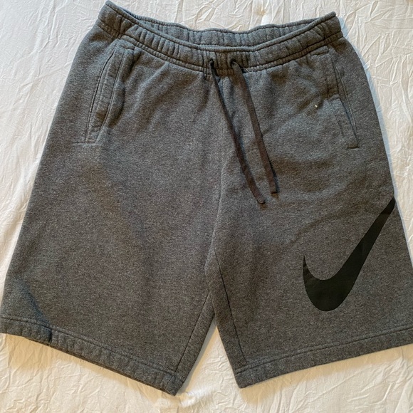 Mens Nike Shorts With Drawstring Waist 